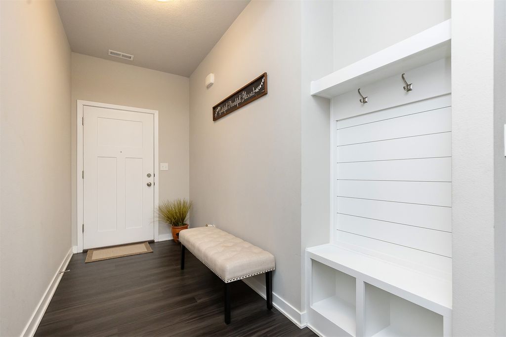 3112 NE Chandler Lane, Ankeny, IA 50021