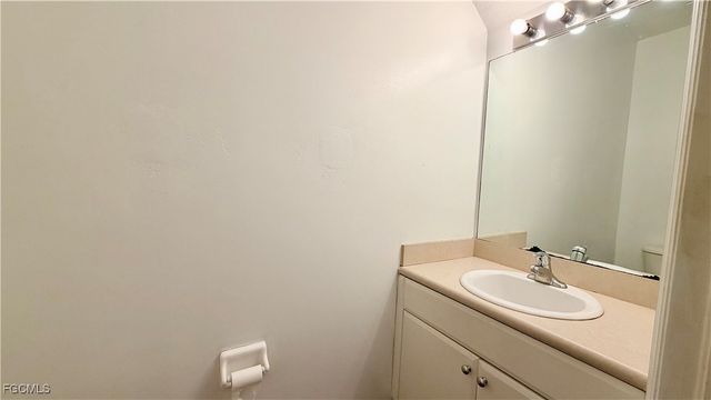 8527 Athena CT, Lehigh Acres, FL 33971