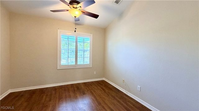 8527 Athena CT, Lehigh Acres, FL 33971