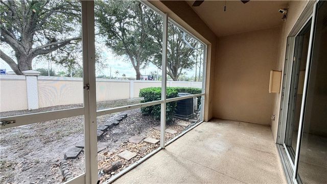 8527 Athena CT, Lehigh Acres, FL 33971