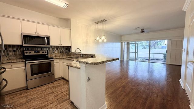 8527 Athena CT, Lehigh Acres, FL 33971