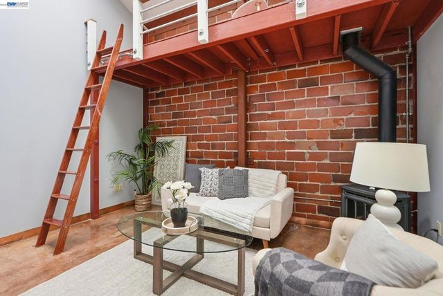 1501 37th Ave B11, Oakland, CA 94601