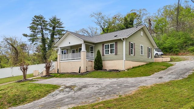 3803 Countryside Drive, Chattanooga, TN 37406