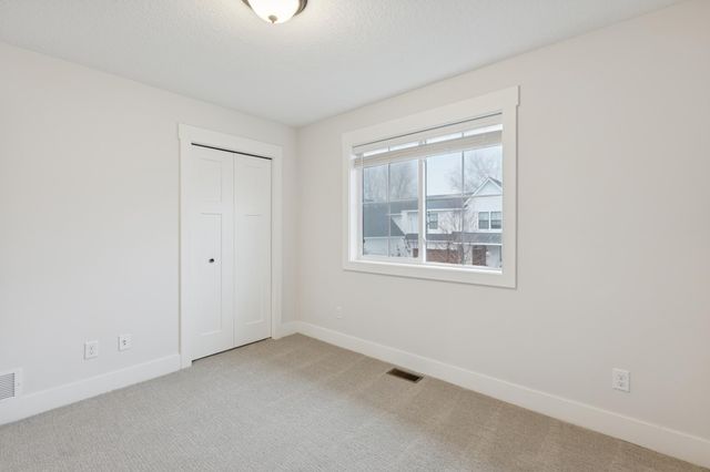 8689 Deerwood Lane N, Maple Grove, MN 55369