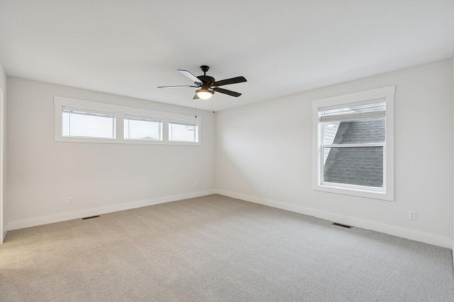 8689 Deerwood Lane N, Maple Grove, MN 55369