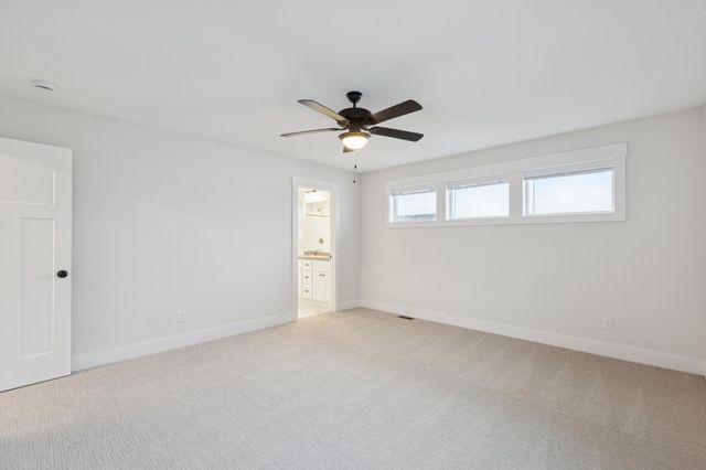 8689 Deerwood Lane N, Maple Grove, MN 55369