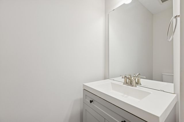 8689 Deerwood Lane N, Maple Grove, MN 55369