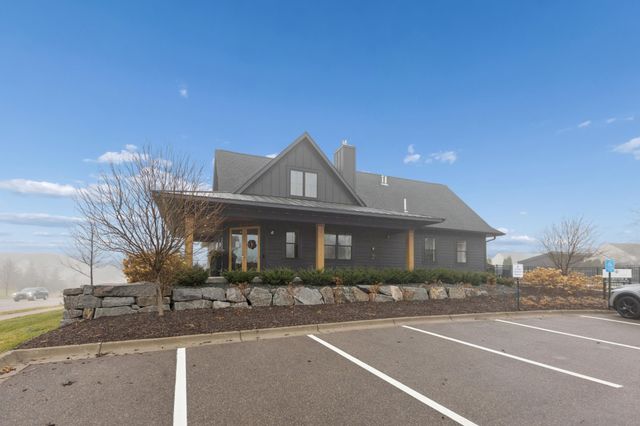 8689 Deerwood Lane N, Maple Grove, MN 55369