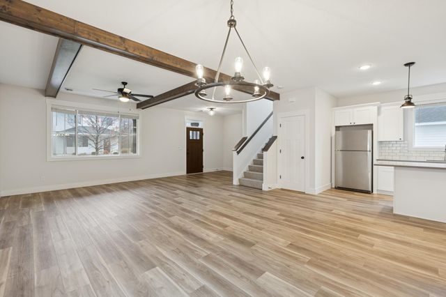 8689 Deerwood Lane N, Maple Grove, MN 55369