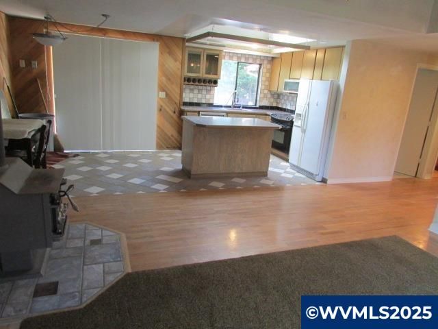 10285 S Rosewood Wy, Molalla, OR 97038