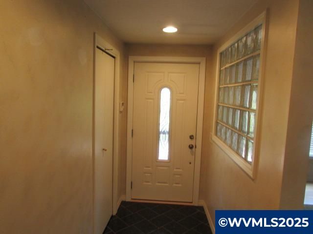 10285 S Rosewood Wy, Molalla, OR 97038