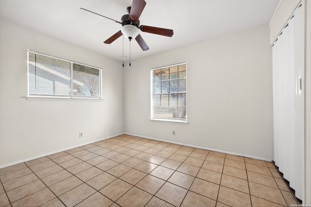 5823 Castle Brook, San Antonio, TX 78218