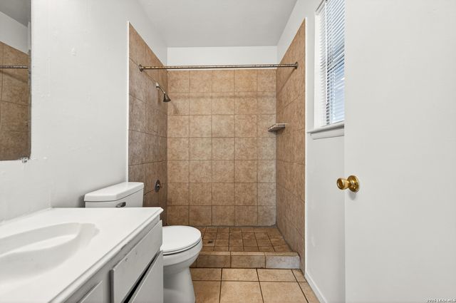 5823 Castle Brook, San Antonio, TX 78218