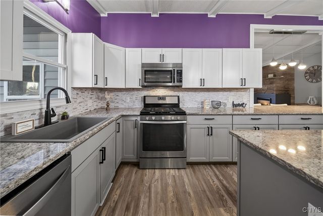 7628 Joseph Drive, Clay, NY 13212