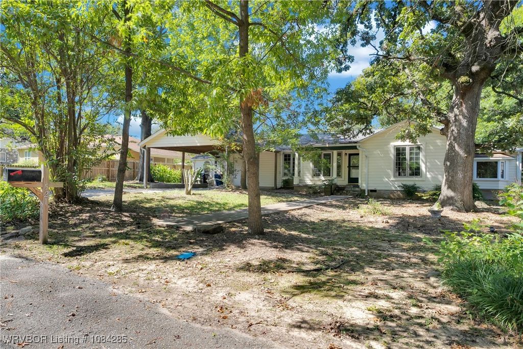 521 N 47th Street, Fort Smith, AR 72903