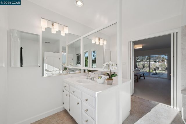 300 Constance Place, Moraga, CA 94556