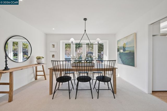 300 Constance Place, Moraga, CA 94556