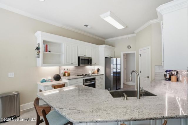 156 Hartfield Drive, Madison, MS 39110