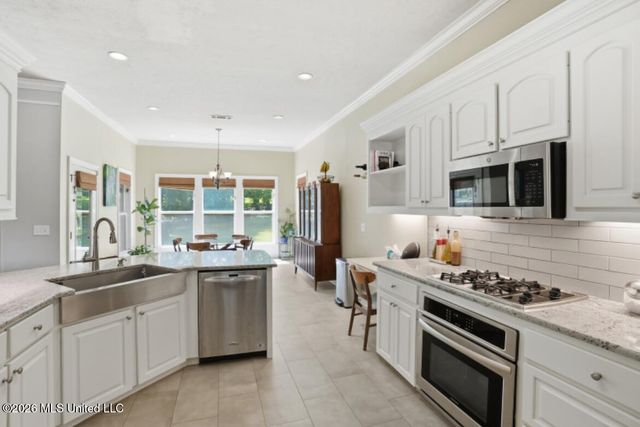 156 Hartfield Drive, Madison, MS 39110