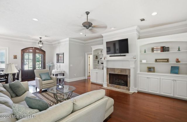 156 Hartfield Drive, Madison, MS 39110