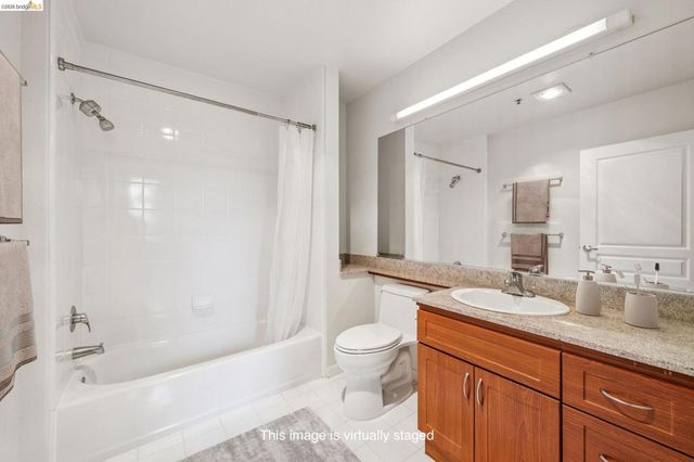 5855 Horton Street 613, Emeryville, CA 94608