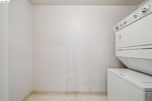 5855 Horton Street 613, Emeryville, CA 94608