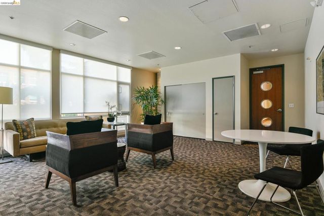 5855 Horton Street 613, Emeryville, CA 94608