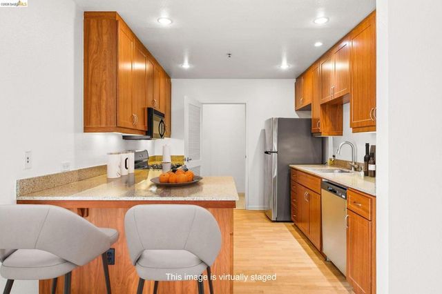 5855 Horton Street 613, Emeryville, CA 94608