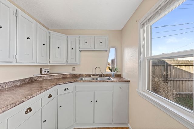 510 N Colorado Street, Nevada, MO 64772