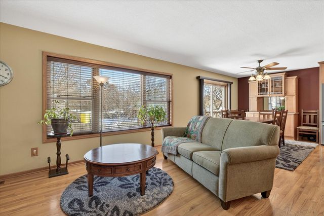 10029 Dogwood Street NW, Coon Rapids, MN 55448