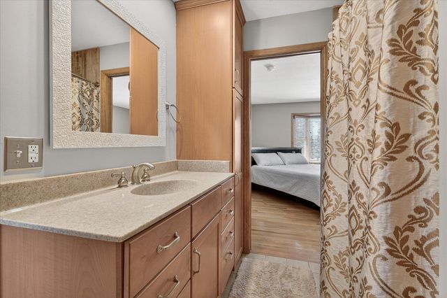 10029 Dogwood Street NW, Coon Rapids, MN 55448