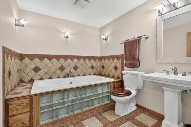 10029 Dogwood Street NW, Coon Rapids, MN 55448