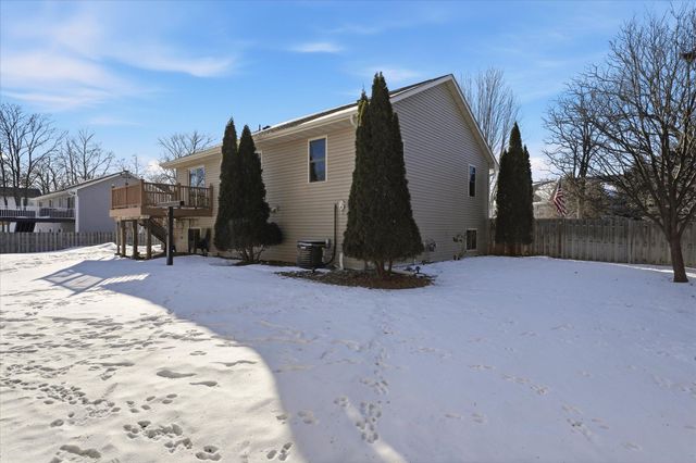 10029 Dogwood Street NW, Coon Rapids, MN 55448