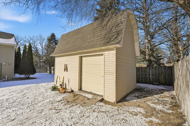 10029 Dogwood Street NW, Coon Rapids, MN 55448