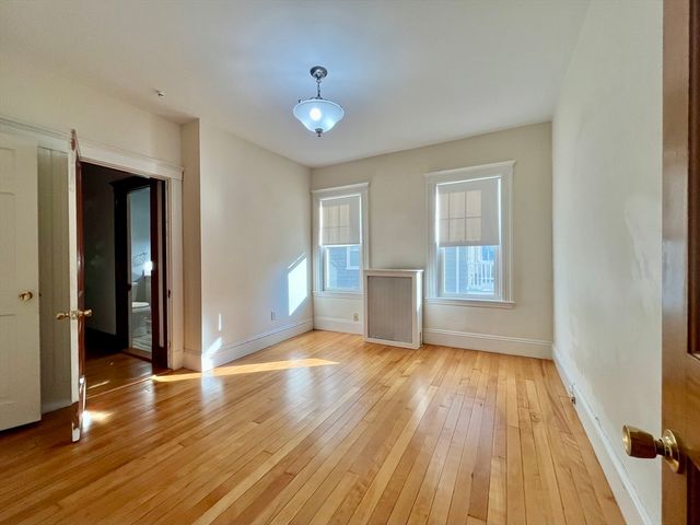 116 Medford St 1, Arlington, MA 02474