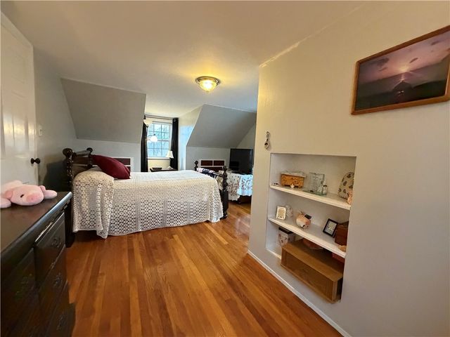 329 Pullen Avenue, Pawtucket, RI 02861