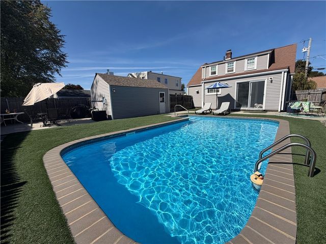 329 Pullen Avenue, Pawtucket, RI 02861