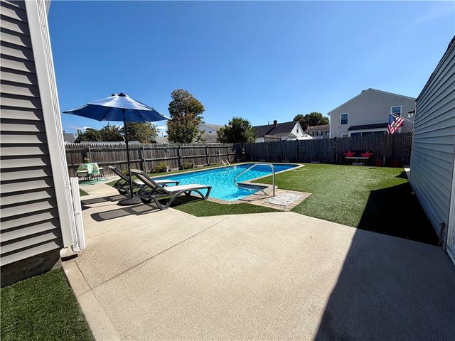 329 Pullen Avenue, Pawtucket, RI 02861