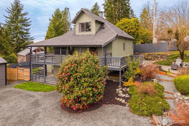 25710 Pacific St, Black Diamond, WA 98010