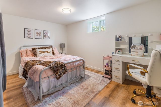 25710 Pacific St, Black Diamond, WA 98010