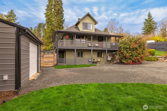 25710 Pacific St, Black Diamond, WA 98010