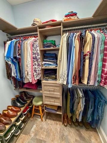 33 Deer Moss Ct., Pawleys Island, SC 29585