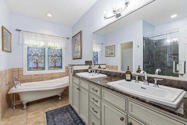 33 Deer Moss Ct., Pawleys Island, SC 29585