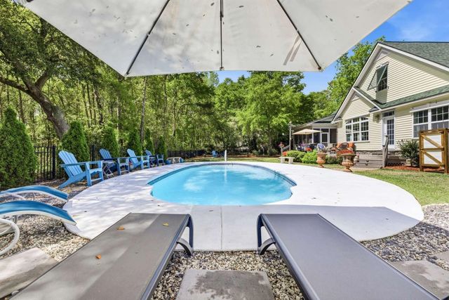 33 Deer Moss Ct., Pawleys Island, SC 29585