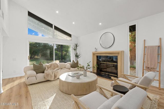 4359 Park Alisal, Calabasas, CA 91302