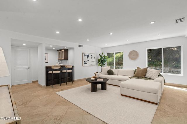 4359 Park Alisal, Calabasas, CA 91302