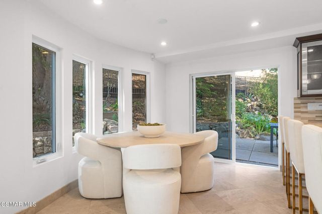 4359 Park Alisal, Calabasas, CA 91302