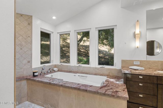 4359 Park Alisal, Calabasas, CA 91302