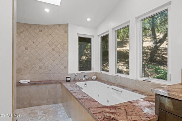 4359 Park Alisal, Calabasas, CA 91302