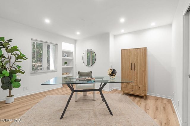 4359 Park Alisal, Calabasas, CA 91302